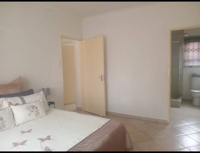 3 BEDROOM HOUSE FOR SALE IN VANDERBIJLPARK CE 3